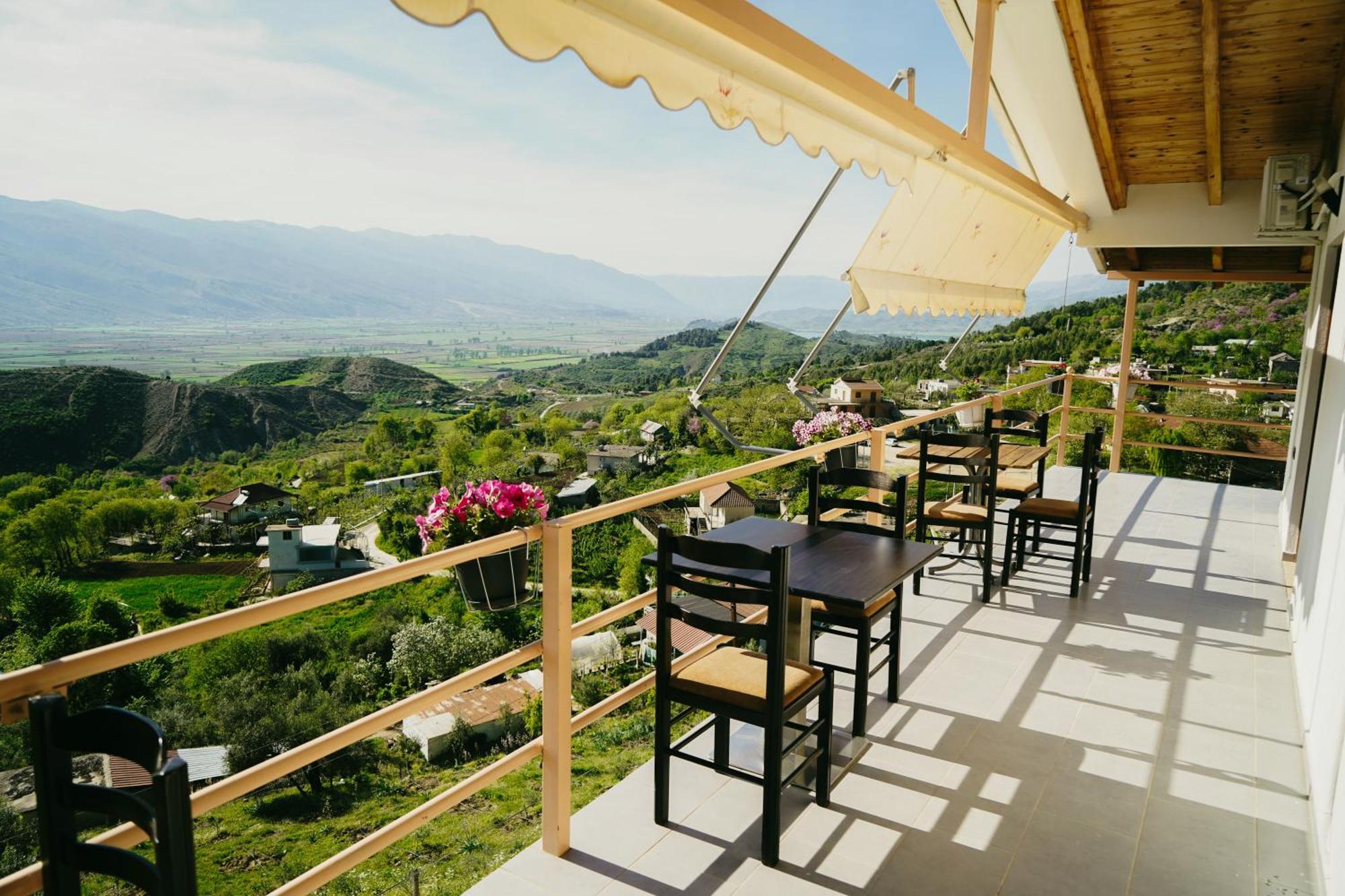 Bujtina Anlu Hotel Nepravishte ภายนอก รูปภาพ