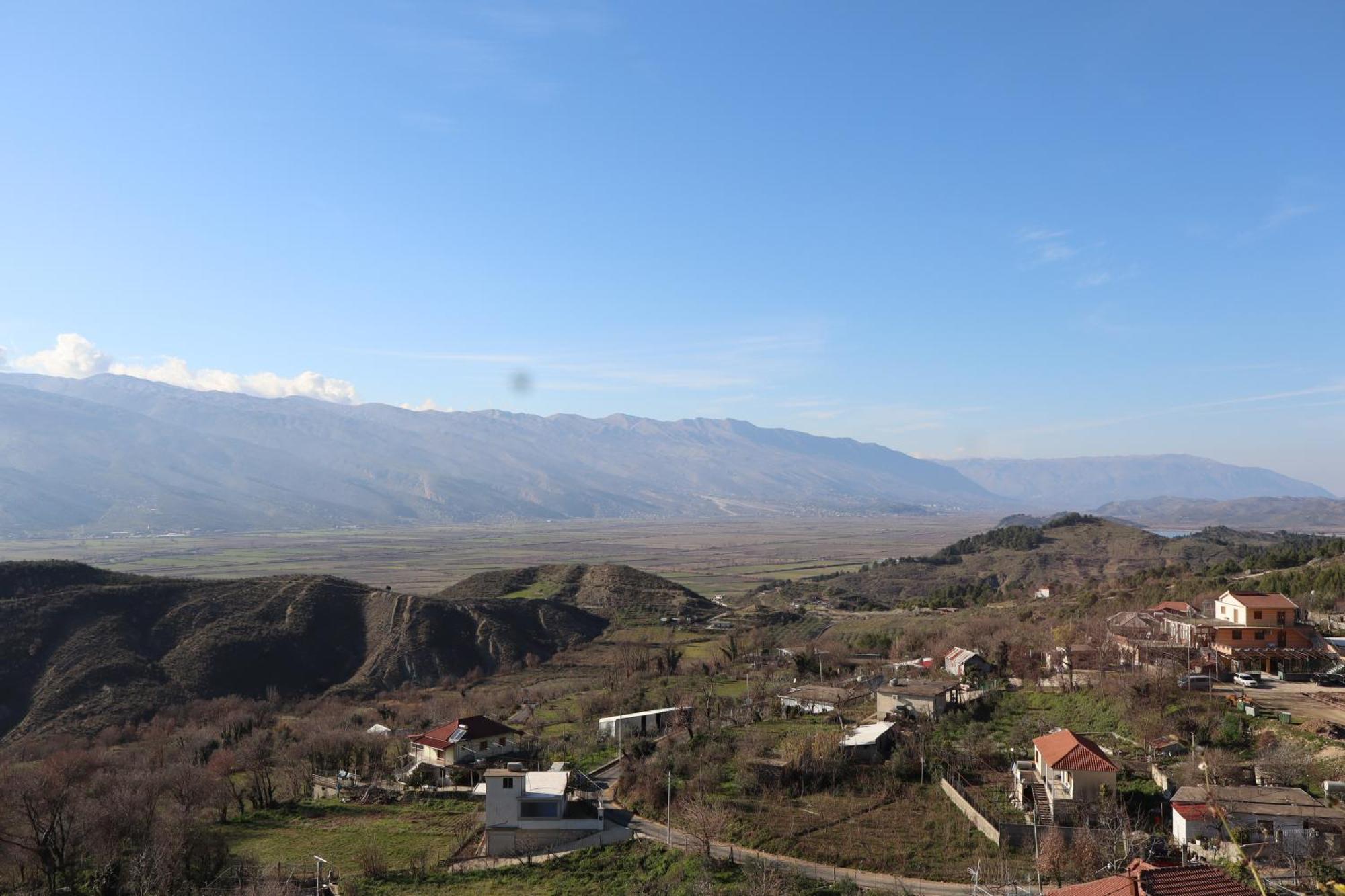 Bujtina Anlu Hotel Nepravishte ภายนอก รูปภาพ