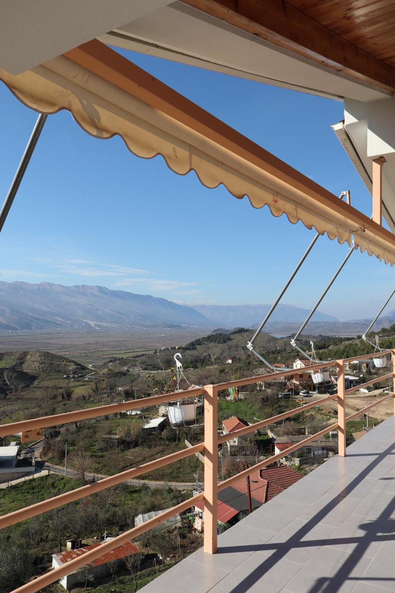Bujtina Anlu Hotel Nepravishte ภายนอก รูปภาพ